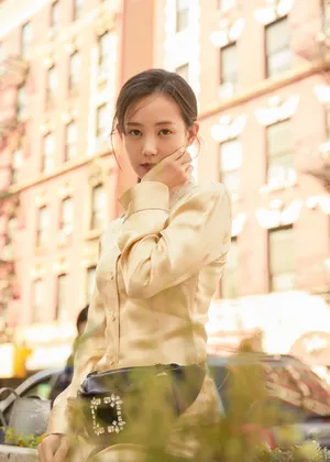 李一桐清新甜美写真图片_3