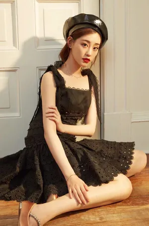 祝绪丹贝雷帽甜美写真图片_2