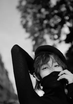 练练黑白法式优雅写真图片_6