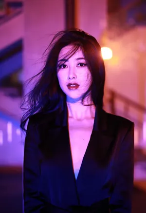 朱珠优雅光影写真图片_3