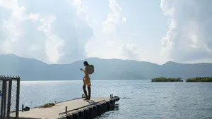 刘雯性感海边撩人写真图片_3