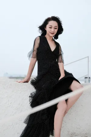 内地歌手原子飞性感写真图片_4