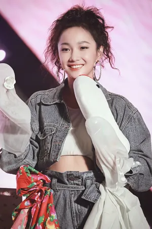 徐若侨灵动俏皮活动图片_4