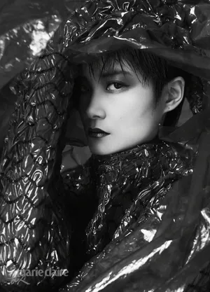 李宇春暗黑风质感写真图片_3