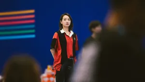 宋茜运动系时尚性感写真图片