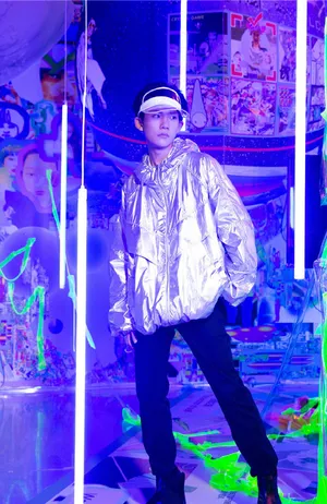 刘家祎帅气养眼写真图片_7