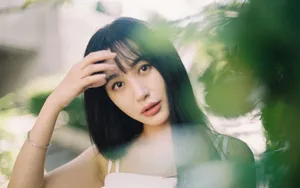 李菲儿清新简洁街拍写真图片_12
