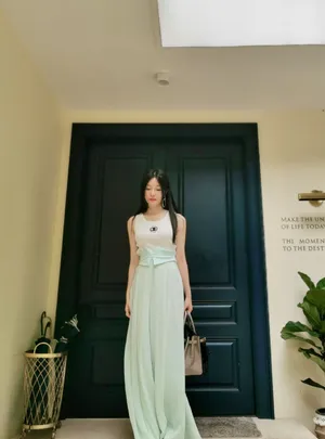 汤晶媚仙气唯美写真图片_2