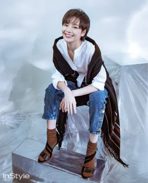 李庚希短发潇洒写真图片_3