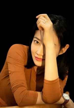 谭卓知性优雅写真图片_4
