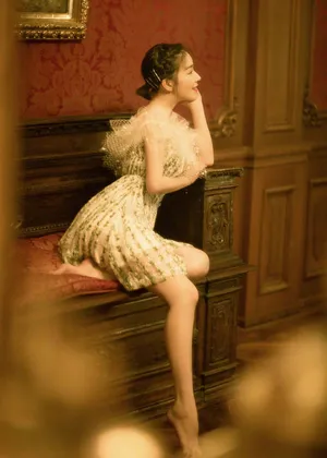 阚清子优雅性感写真图片_4