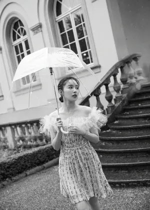 阚清子优雅性感写真图片_7