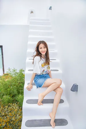 迪丽热巴活力小清新写真图片_3