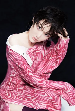 张馨予性感妩媚写真图片_6