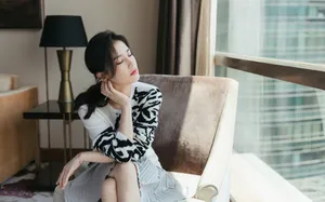 黄圣依时尚质感写真图片_4