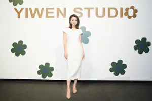 钱迪迪上海时装周性感图片_1