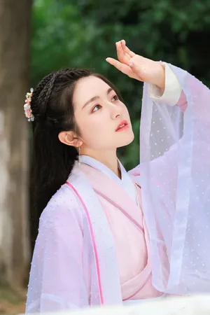 李兰迪古风仙气写真图片