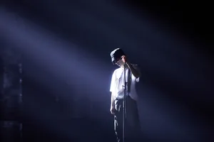 2019华晨宇火星演唱会帅酷图片_4