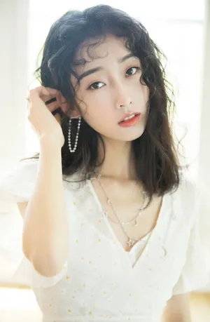 宣璐甜美养眼夏日写真图片_6