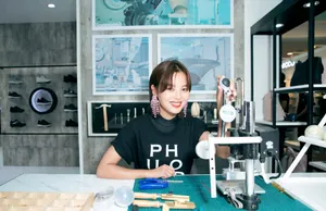 辛芷蕾性感时尚代言写真图片_2