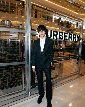 陈坤Burberry活动照帅气图片_4