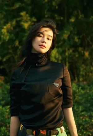 李蔓瑄酷感十足性感写真图片_3