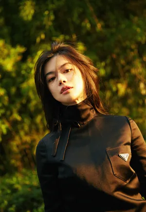 李蔓瑄酷感十足性感写真图片_4