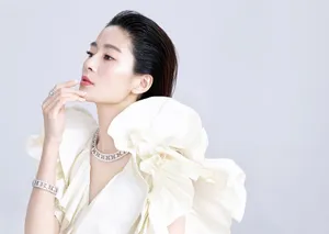 王媛可性感摩登写真图片