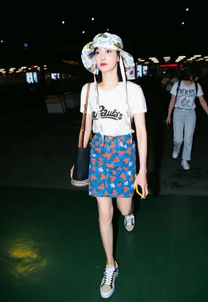 宋茜夏日清爽机场图片_3
