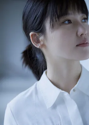 杨子姗《摩天大楼》角色海报图片_5