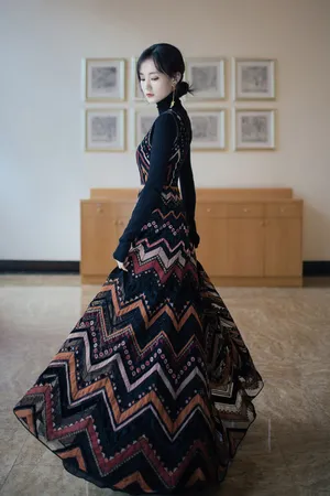 李一桐气质写真图片_5