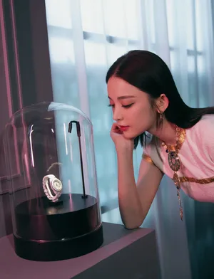 古力娜扎性感品牌活动图片_1