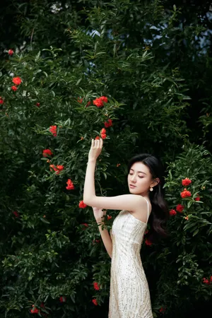 梁洁仙气甜美写真图片_6