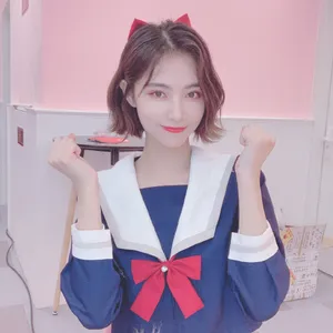 SNH48许佳琪制服秀甜美性感图片_8