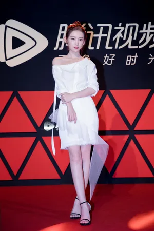 李沐宸仙气甜美写真图片_5