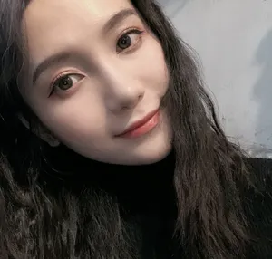 SNH48陆婷甜美自拍照图片_5