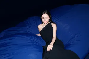 杨幂优雅迷人活动照图片