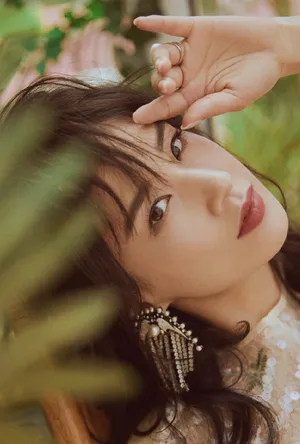 黄圣依优雅柔美写真图片_4