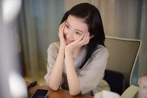 景甜甜美俏皮图片_7