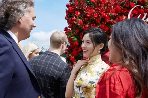 张予曦旗袍优雅活动图片_6