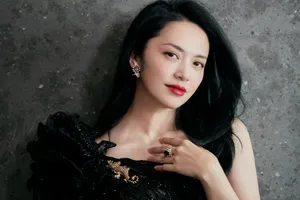 姚晨上海电视节性感图片_4