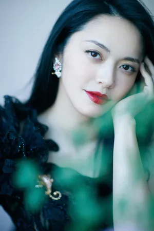 姚晨上海电视节性感图片_8