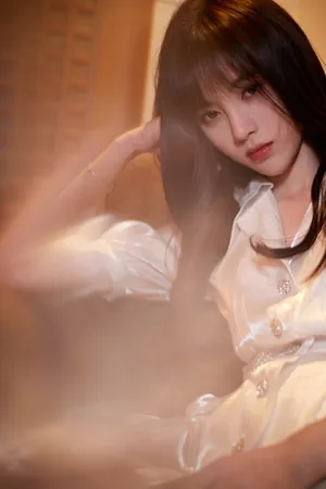 鞠婧祎朦胧光影梦幻写真图片_2