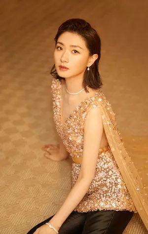 万茜上海电视节优雅图片