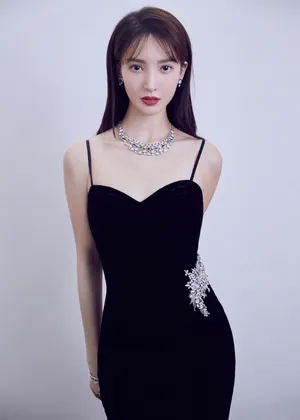 金晨优雅长裙性感写真图片_2