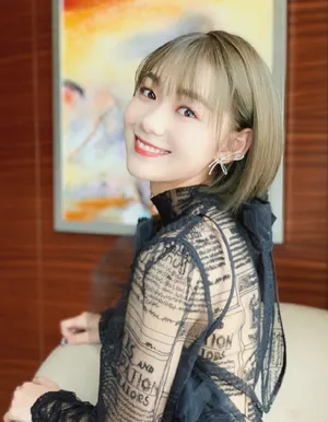 段奥娟微博电影之夜性感图片_6