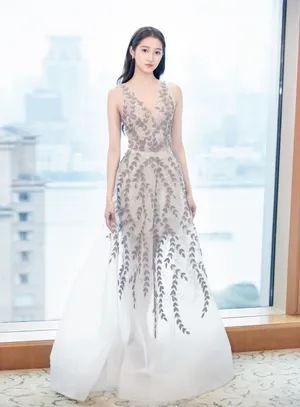 关晓彤清新甜美图片