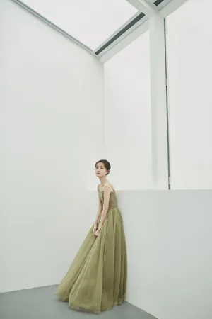 李一桐上海电影节清新写真图片_5