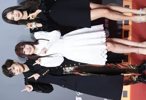 火箭少女101微博电影之夜红毯照图片_7