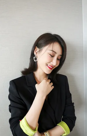 林鹏时尚干练活动写真图片_2